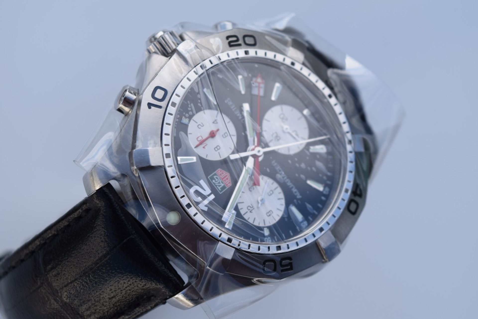 TAG Heuer Aquaracer Chronograph - Steel/ Black Dial/ 42mm - Image 3 of 4