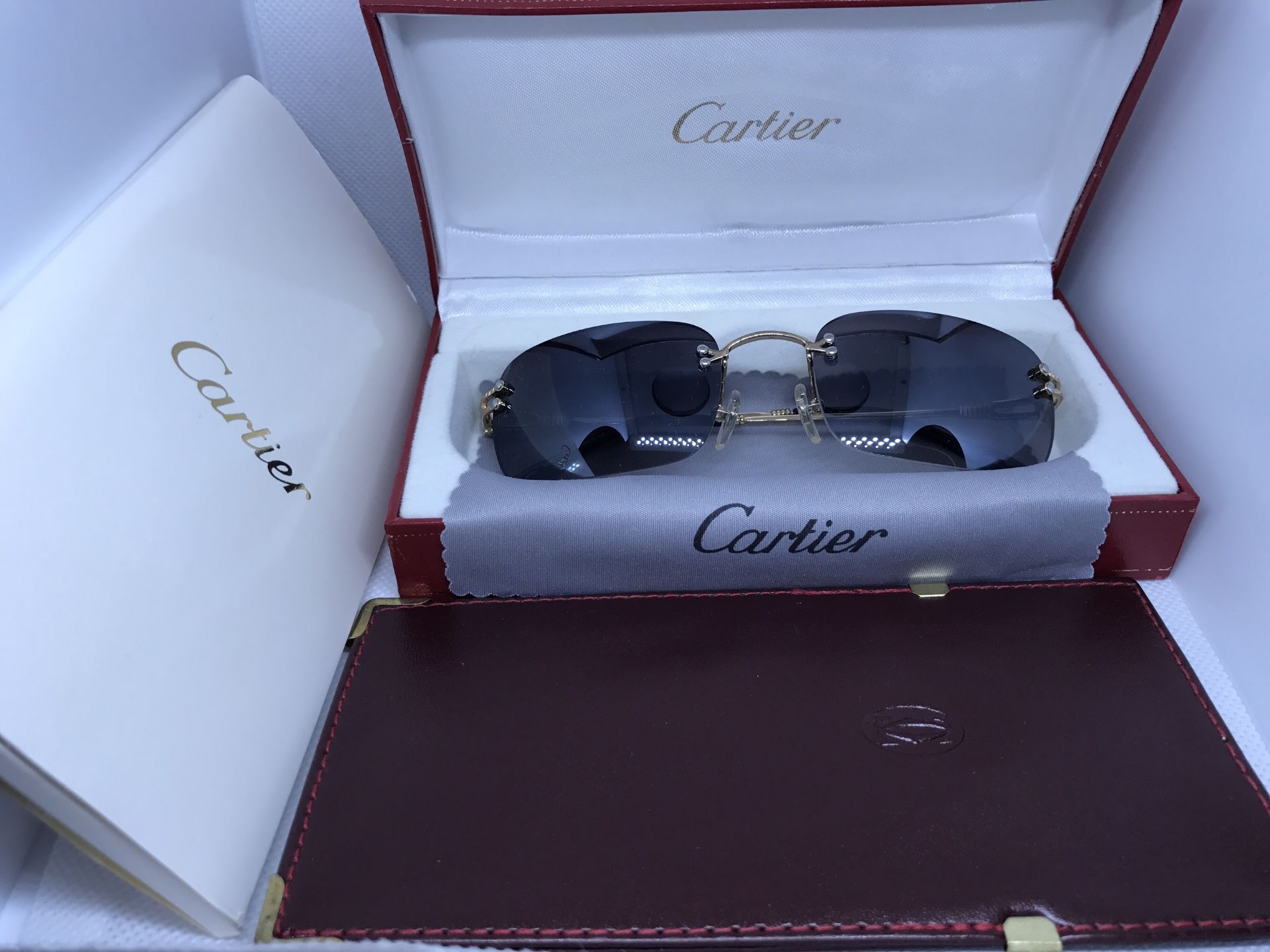 CARTIER SUNGLASSES WITH BOX & CASE - Image 3 of 6