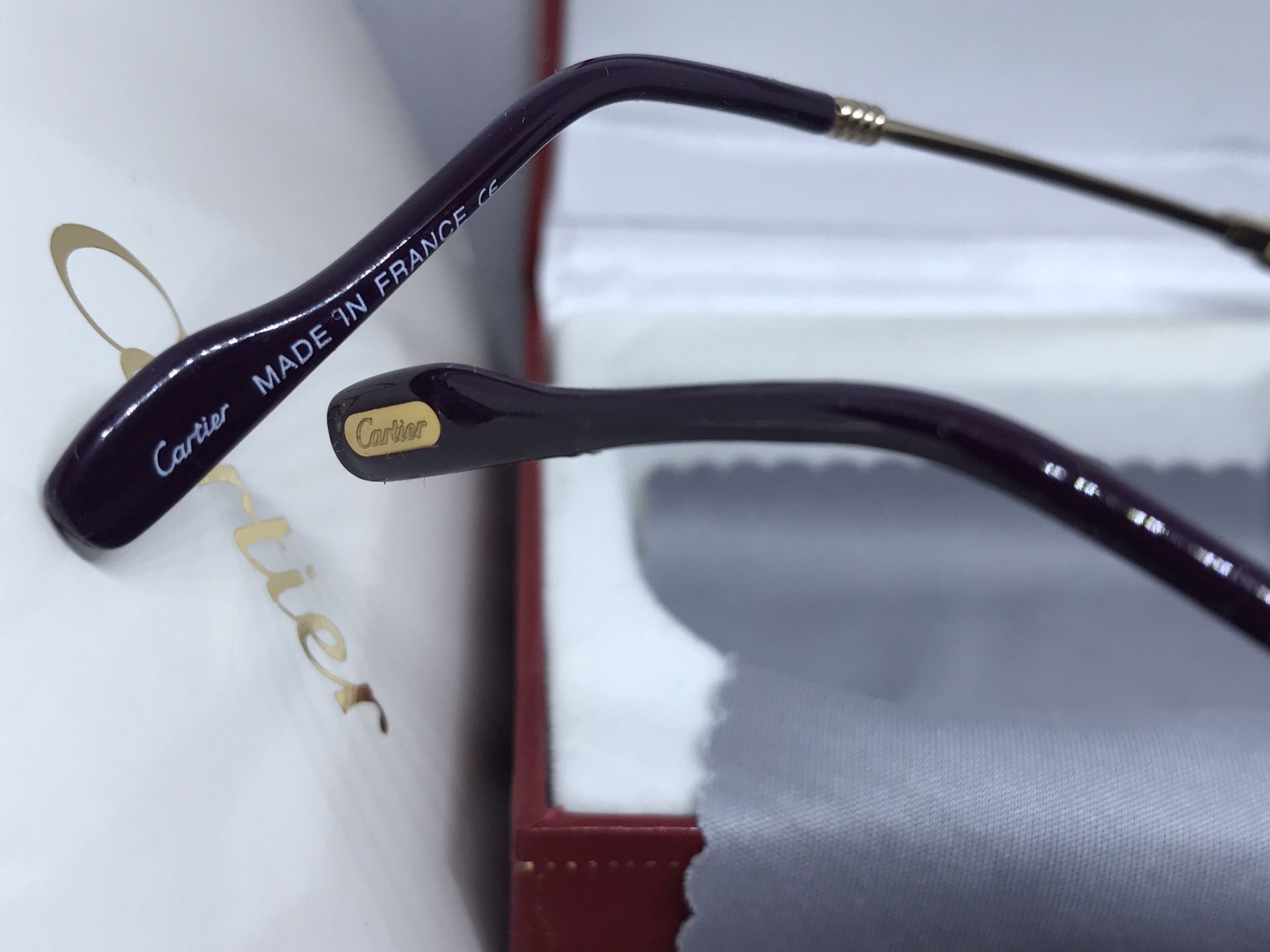 CARTIER SUNGLASSES WITH BOX & CASE - Image 4 of 6