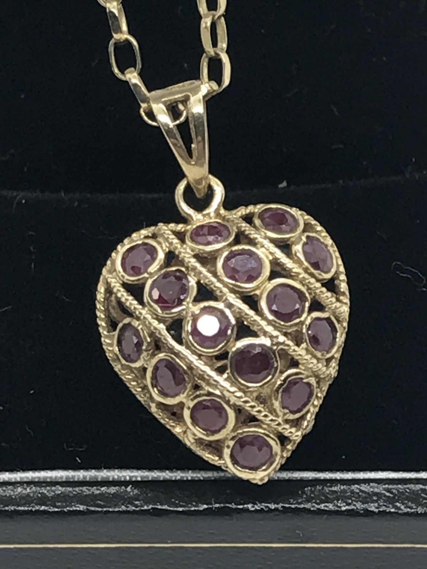 BEAUTIFUL RUBY & SAPPHIRE HEART PENDANT & CHAIN