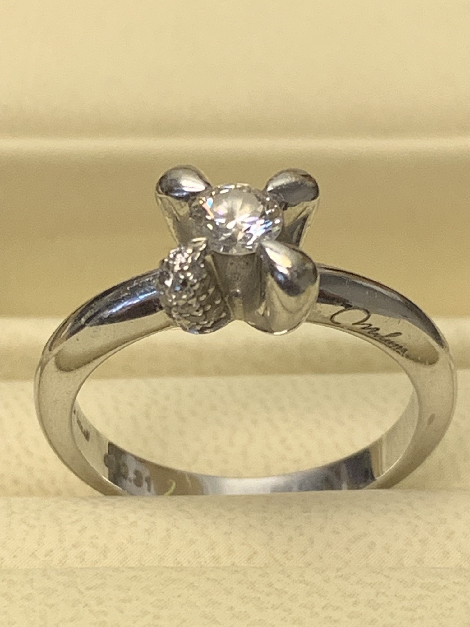 DESIGNER 18ct GOLD 0.33ct DIAMOND RING