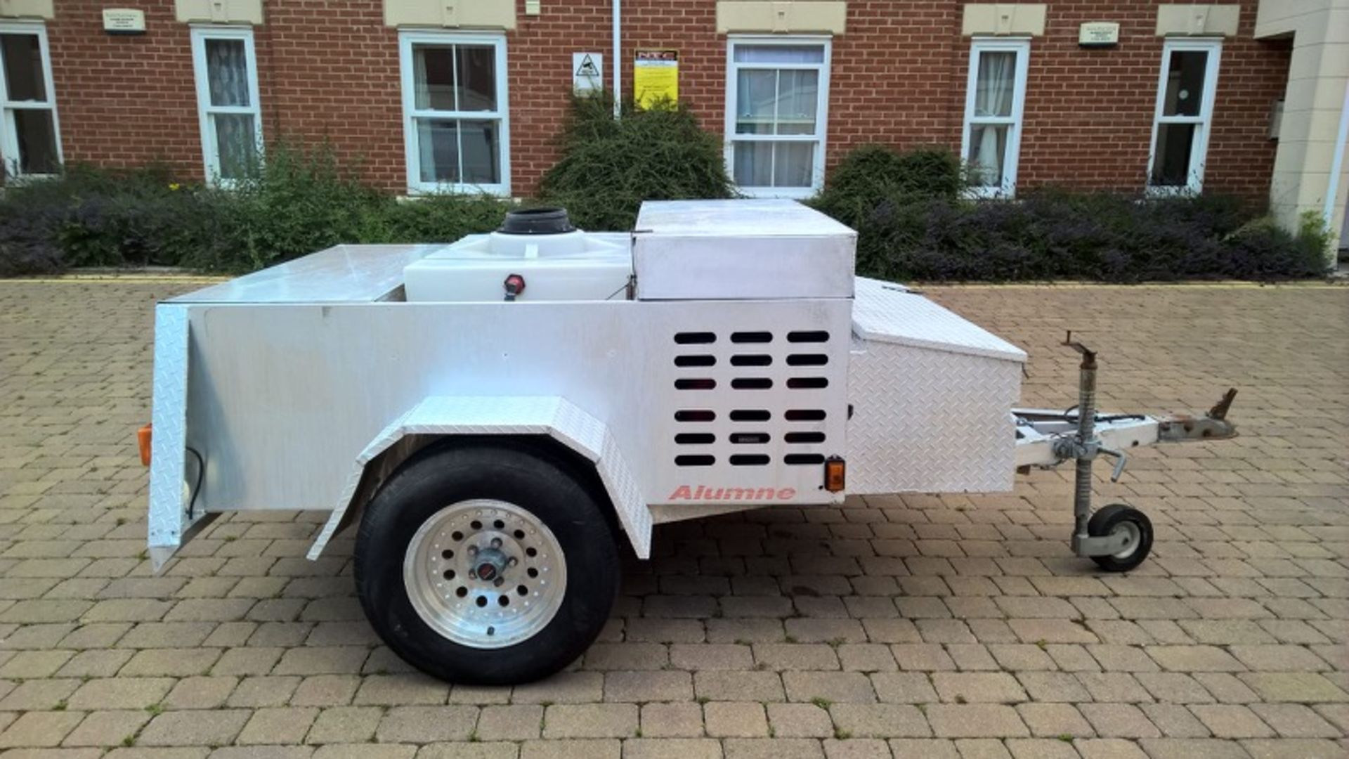 Detailing Trailer / High Jet Pressure Washing Trailer American Made All Aluminium - Image 12 of 15