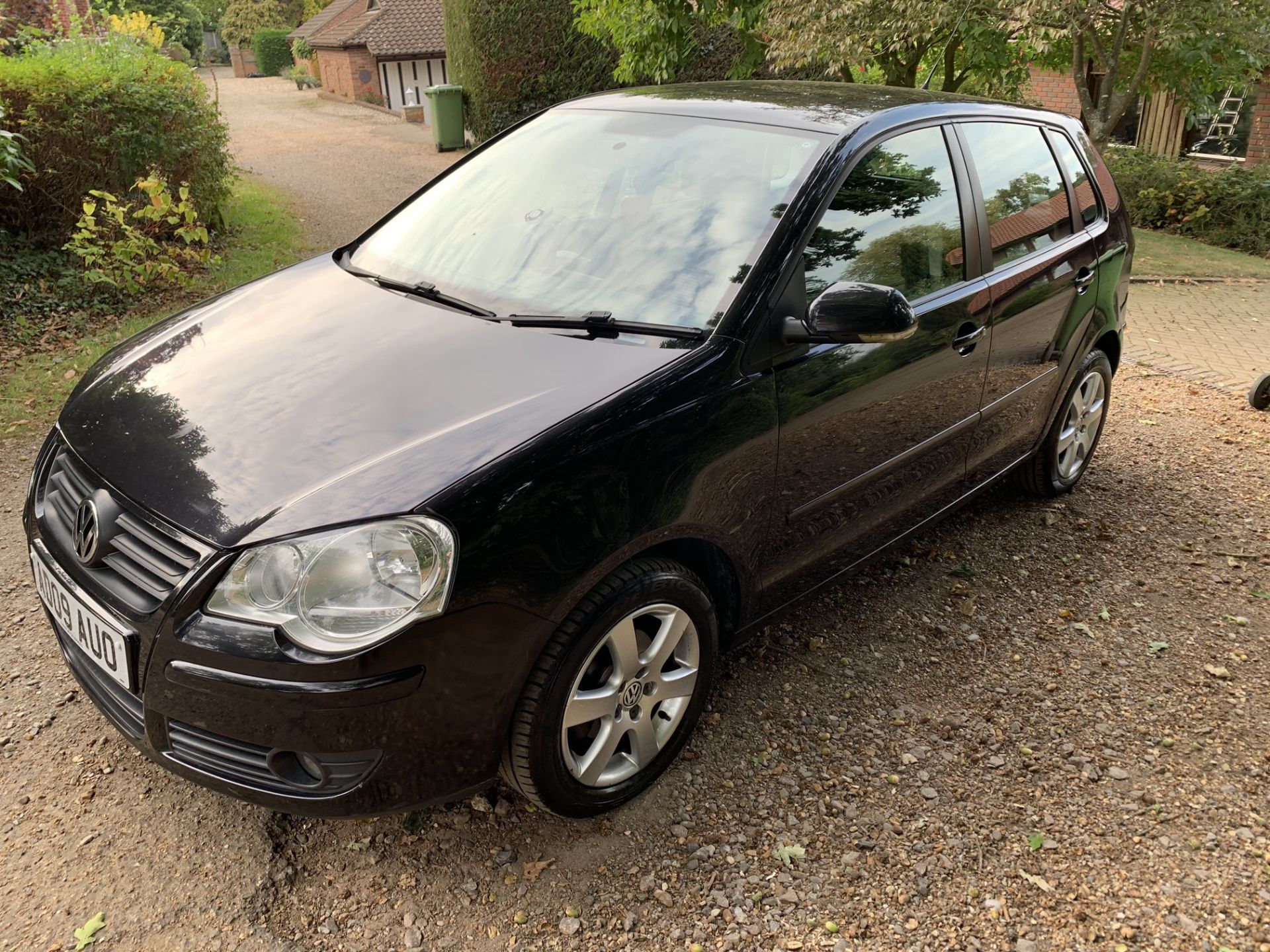 2009 09 REG VOLKSWAGEN POLO 5 DOOR 76k