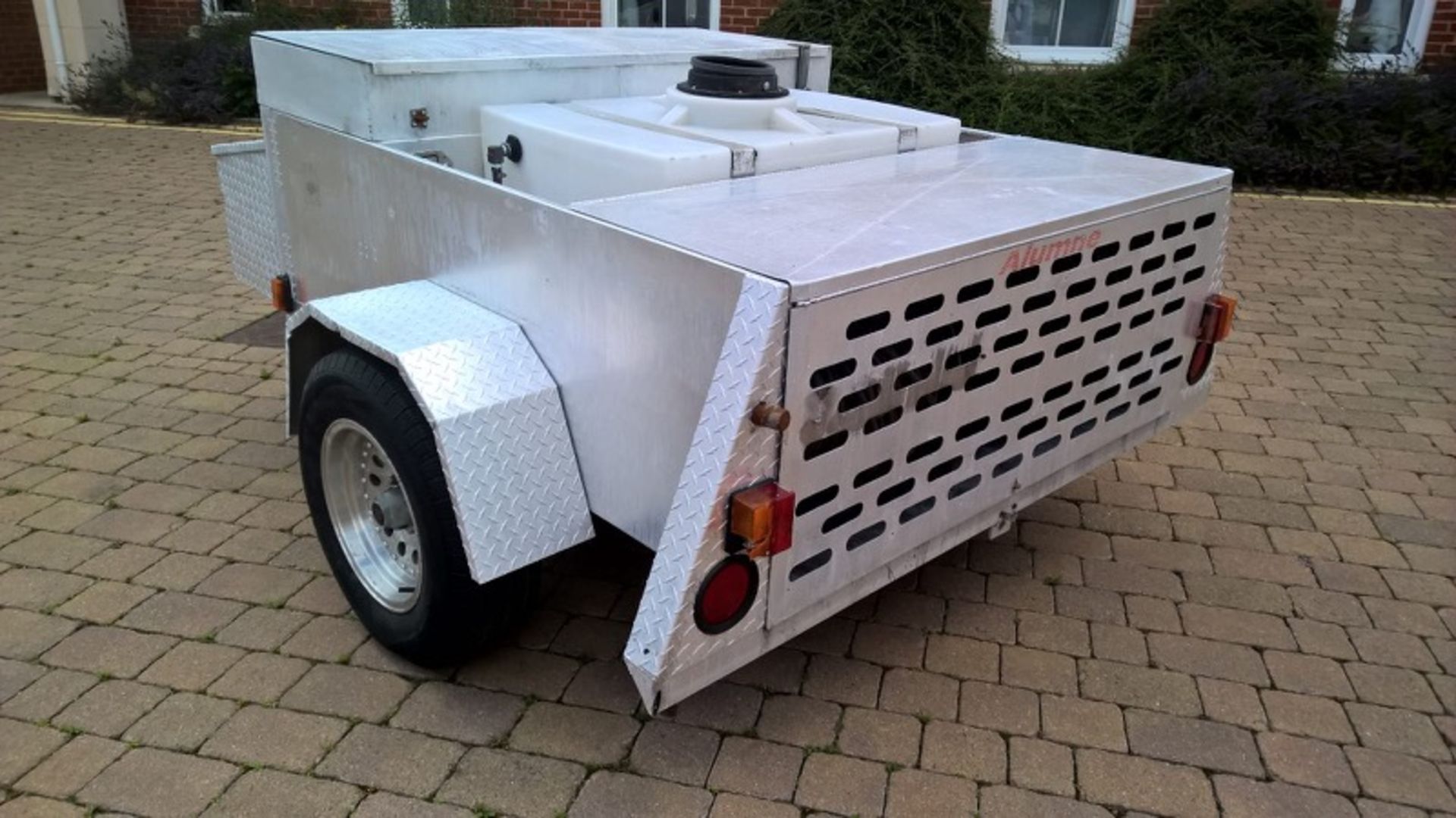 Detailing Trailer / High Jet Pressure Washing Trailer American Made All Aluminium - Image 9 of 15