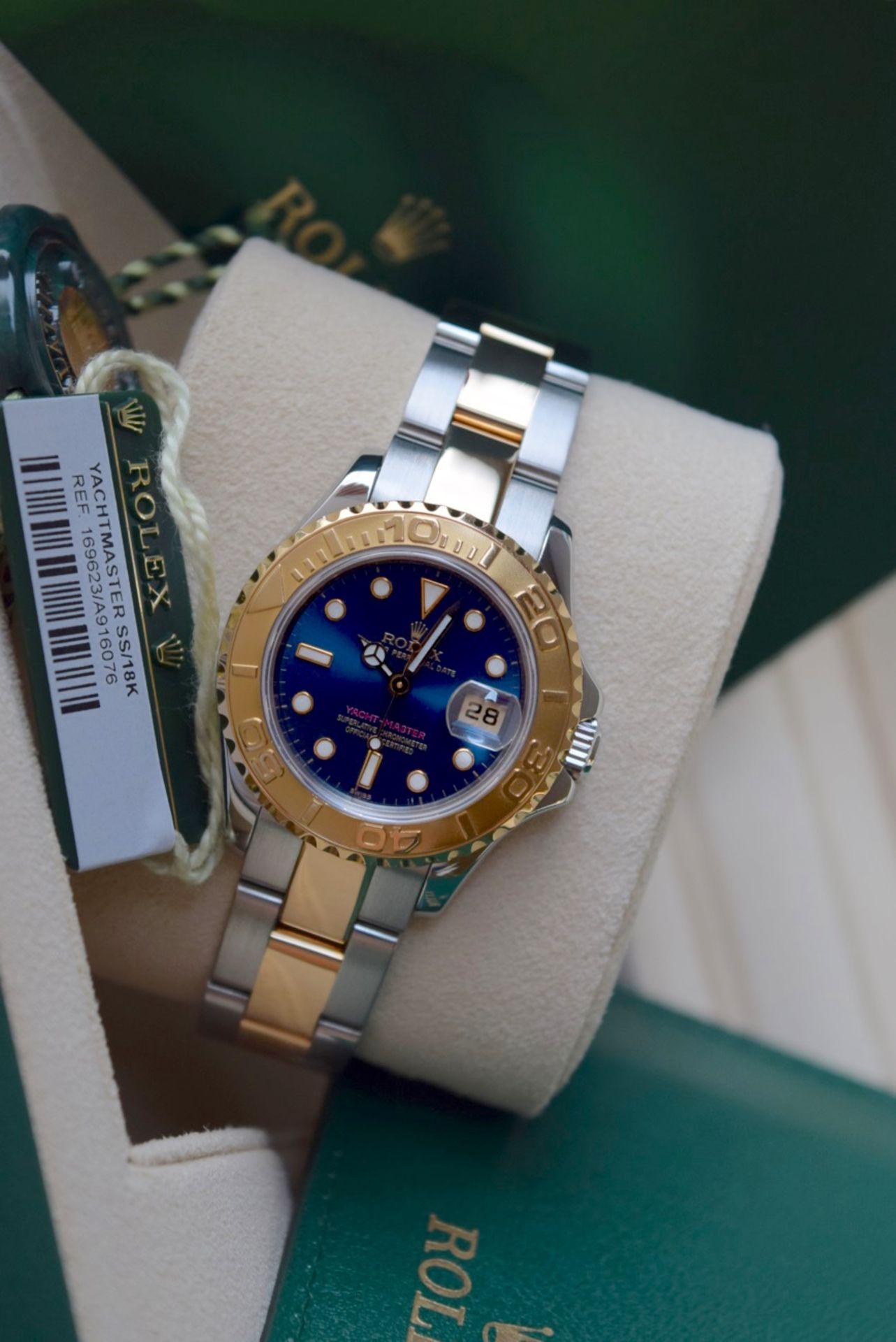 Bi-metal Rolex Yachtmaster - Steel & 18K Gold (Blue Dial)