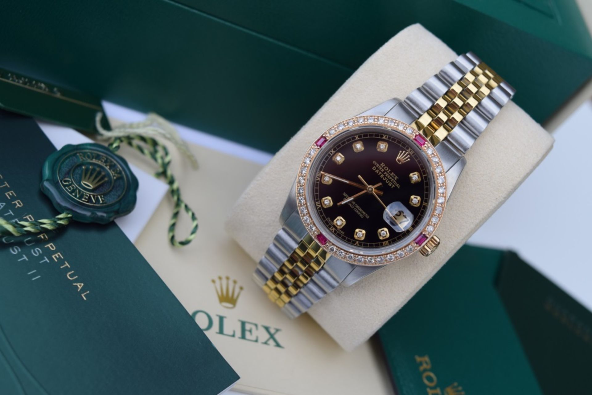 Rolex DateJust 36mm Gents Model - Ruby & Diamond (Black Dial) - Automatic - Image 3 of 9