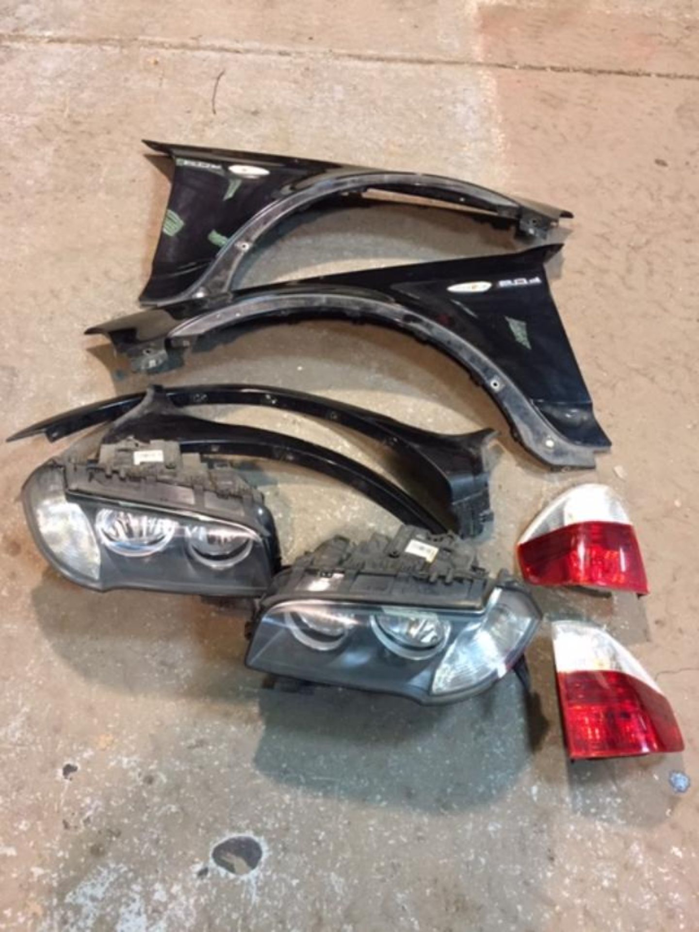 BMW X3 2007 Will fit other X3 front wings , wing clovers headlights and rear lights.