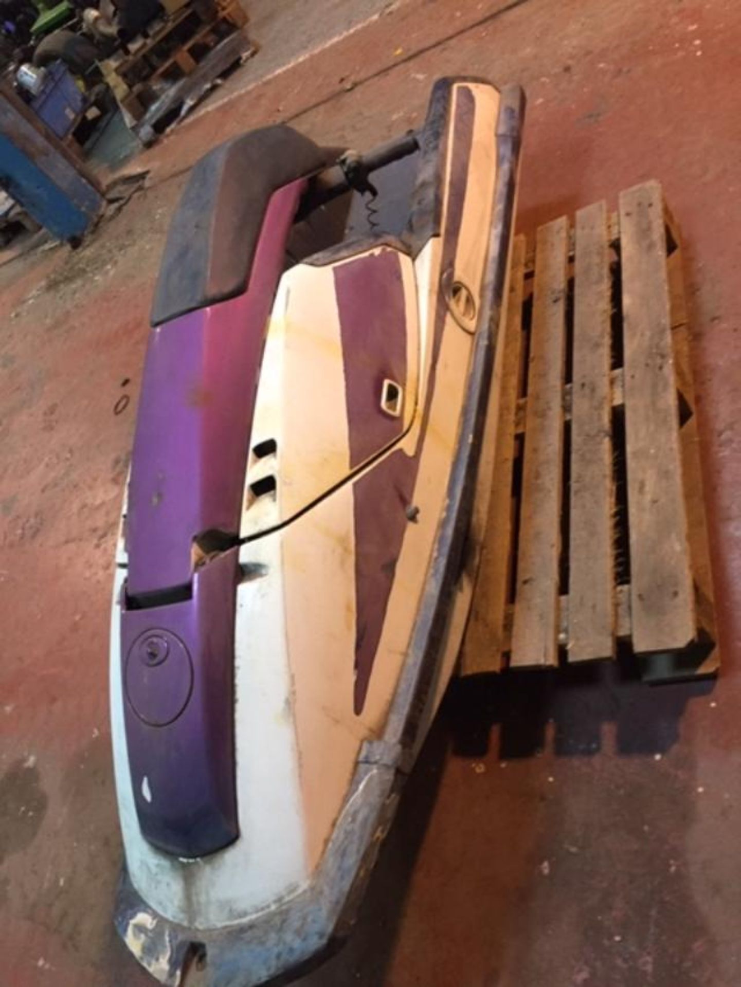 Kawasaki 650 twin Jet ski two stroke just got ready to be painted as in rub down - Image 2 of 5