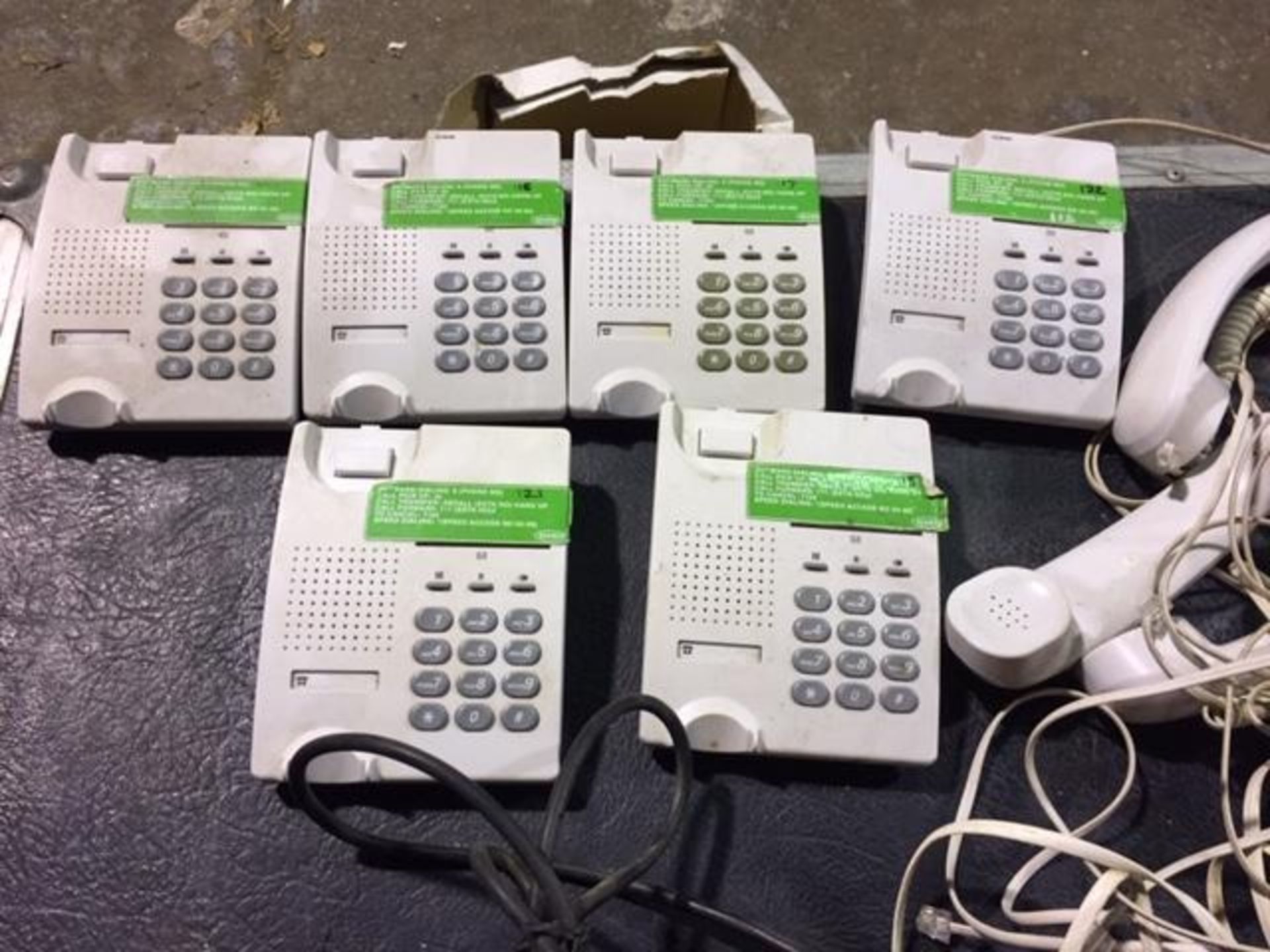 BT telephones - Image 4 of 4