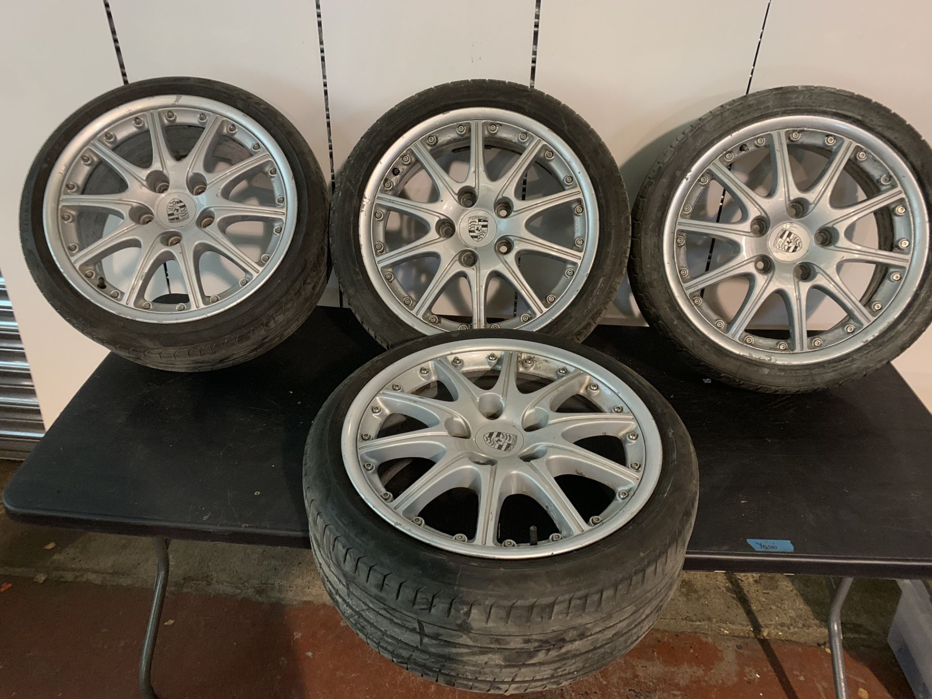 SET OF 4 X PORSCHE BOXSTER 986 ALLOY WHEELS