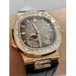 STUNNING WATCH MARKED PATEK PHILIPPE NAUTILUS 5724R