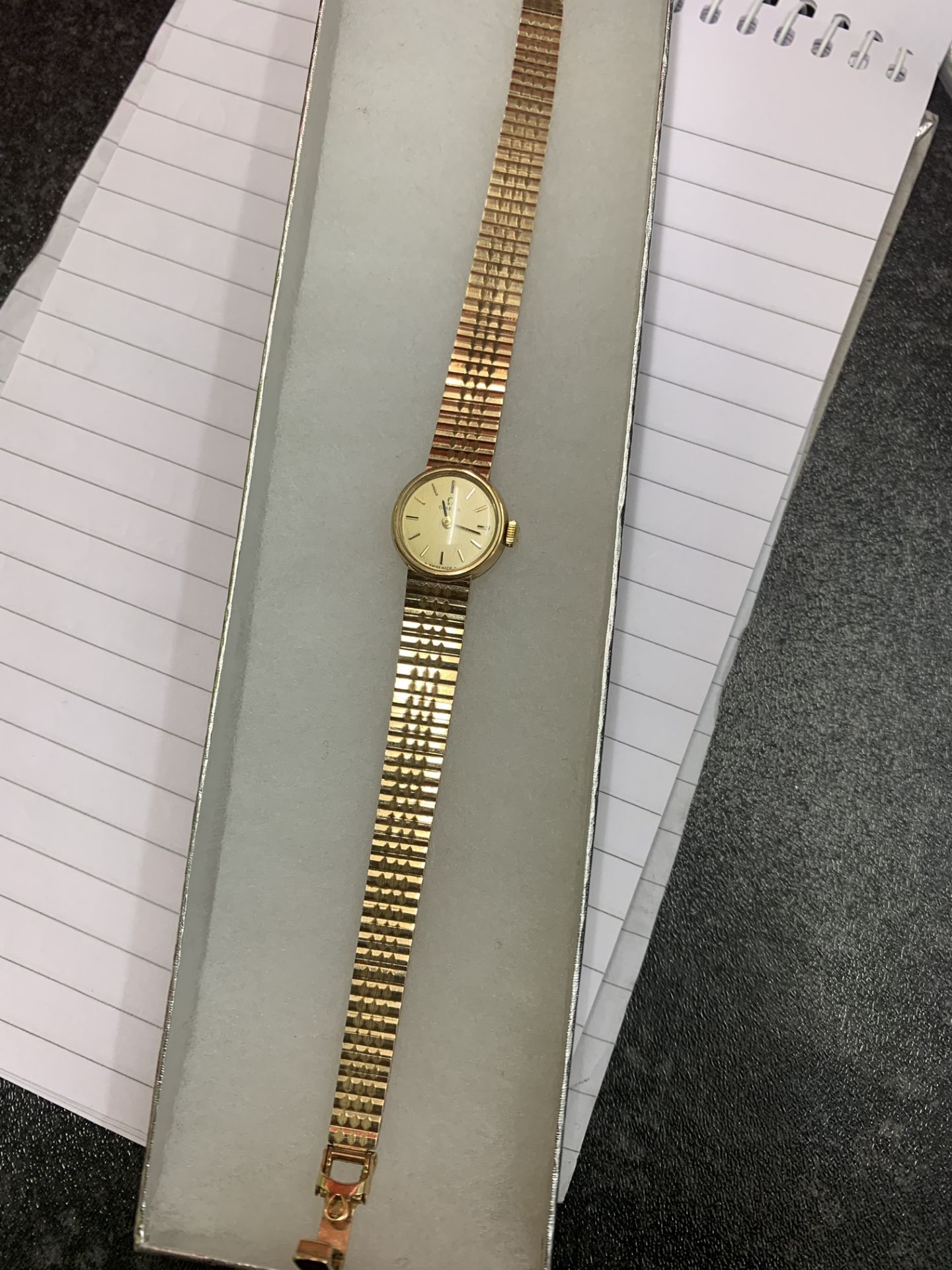 9ct GOLD LADIES OMEGA WATCH - Image 2 of 2