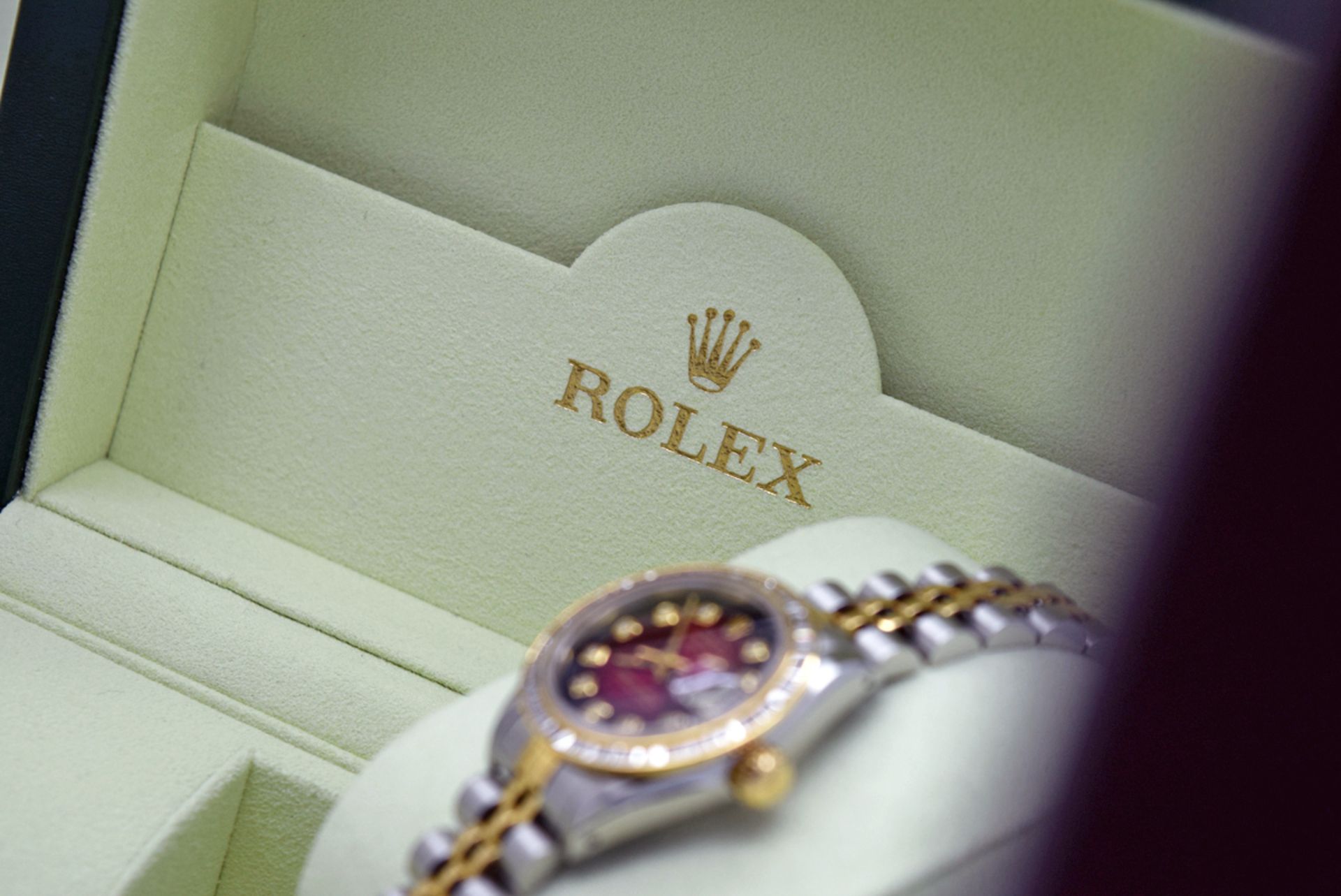 *STUNNING* ROLEX DATEJUST 18K Gold & Stainless Steel - Baguette Diamond Bezel and Diamond Dial - Image 10 of 11