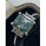 APPROX 3.5ct TDW BLUE & WHITE DIAMOND RING