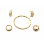 Umfangreiches Schmuckset aus 750er Goldbestehend aus: 1 Ring Größe 53 mit 1,1 ct Brillanten, hoher