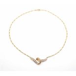 Collier aus 750 Gold mit 41 Diamanten im Baguette- und Trapezschliff gesamt ca. 1 ct in mittlerer