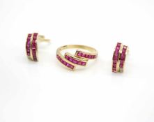 Ring und 1 Paar Ohrringe aus 585er Gold mit Rubinen und kleinen Diamanten.Gesamtgewicht 8,9 g, Größe