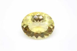 1 großer Citrin mit 680 ct.Maße : 68,2 x 56,9 x 34,11 large citrine with 680 ct.Dimensions : 68,2