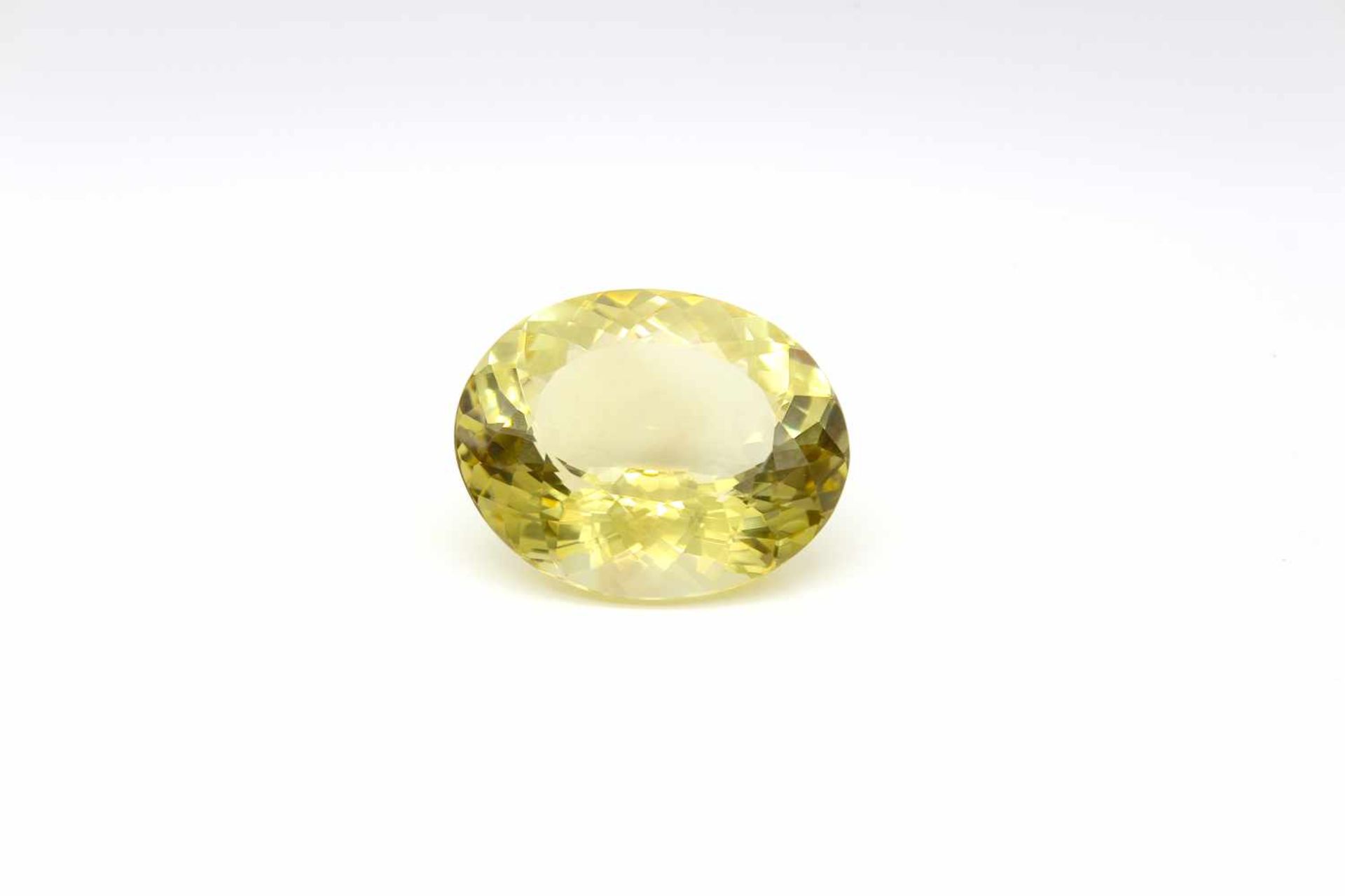 1 großer Citrin mit 680 ct.Maße : 68,2 x 56,9 x 34,11 large citrine with 680 ct.Dimensions : 68,2 - Bild 4 aus 5