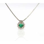 Necklace in 585 and pendant in 750 white gold with an emerald, approx. 1.5 ct and 10 brilliants,