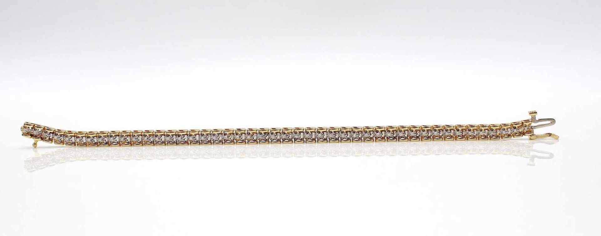 Bracelet 585 gold with 45 diamonds, ca. 0,22 ct. weight 14,1 g, length 17,5 cm- - -15.00 % buyer's - Bild 2 aus 4