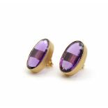 Earrings tested for 750 gold with 2 amethysts each approx. 12 ct, weight 14.5 g, dimensions 23.5 x