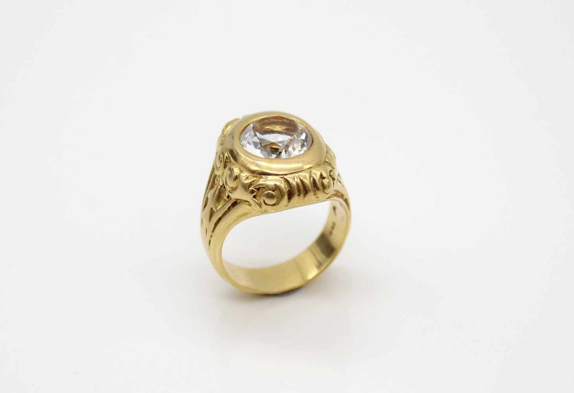 Ring of 750 gold with a topaz.Weight 24.5 g, size 60- - -15.00 % buyer's premium on the hammer - Bild 3 aus 3