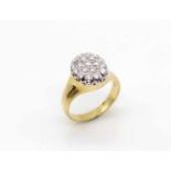 Ring tested for 750 gold with 19 brilliants, total approx. 0.60 ct in high quality.Weight 6.4 g,