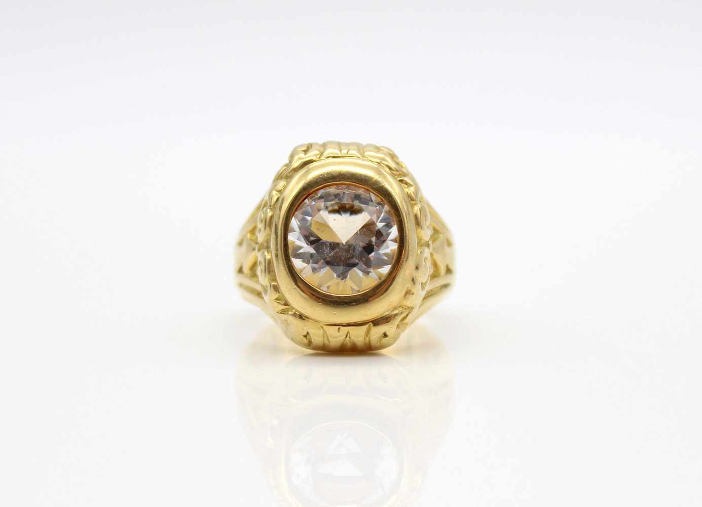 Ring of 750 gold with a topaz.Weight 24.5 g, size 60- - -15.00 % buyer's premium on the hammer - Image 2 of 3