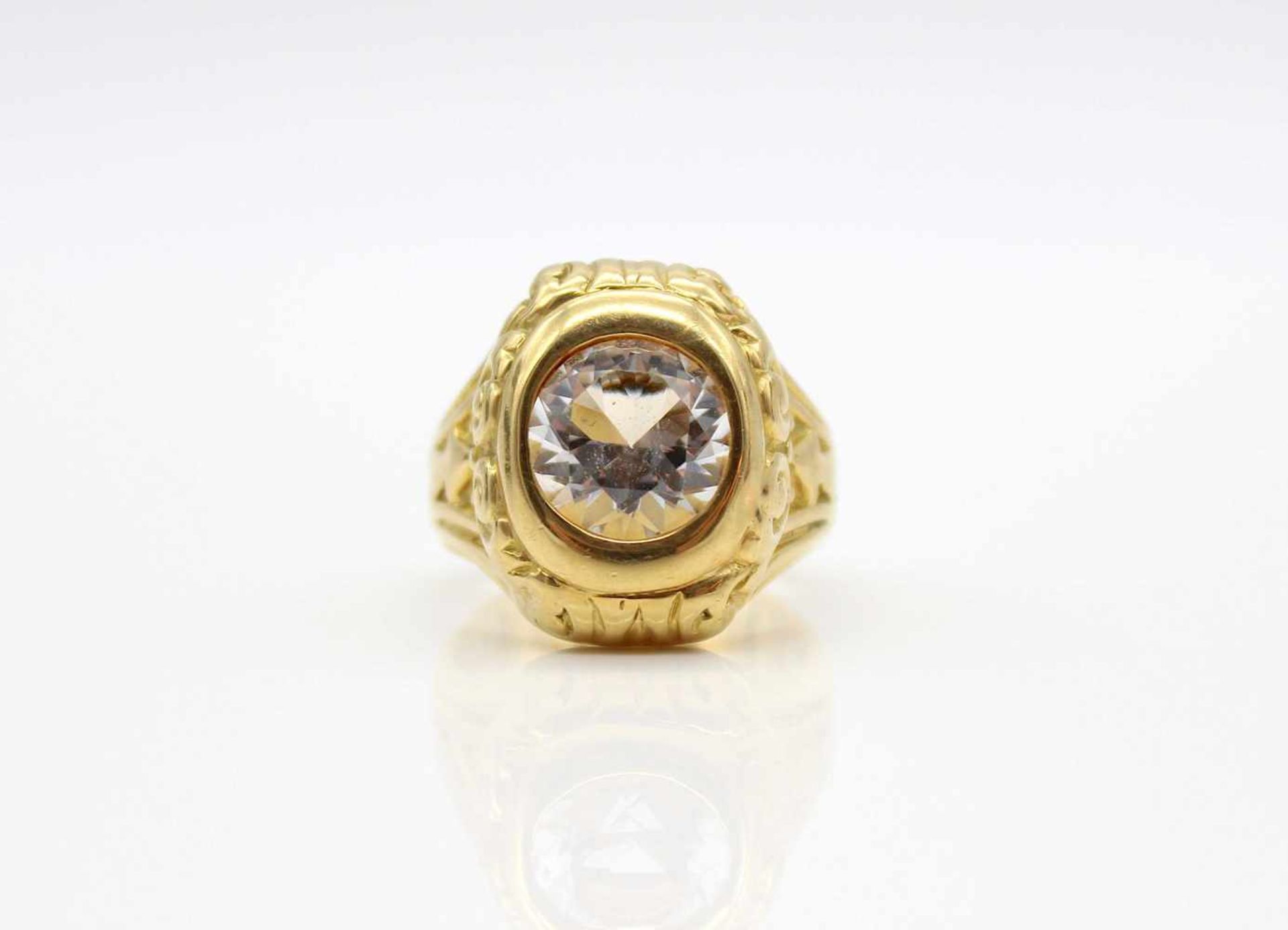 Ring of 750 gold with a topaz.Weight 24.5 g, size 60- - -15.00 % buyer's premium on the hammer - Bild 2 aus 3