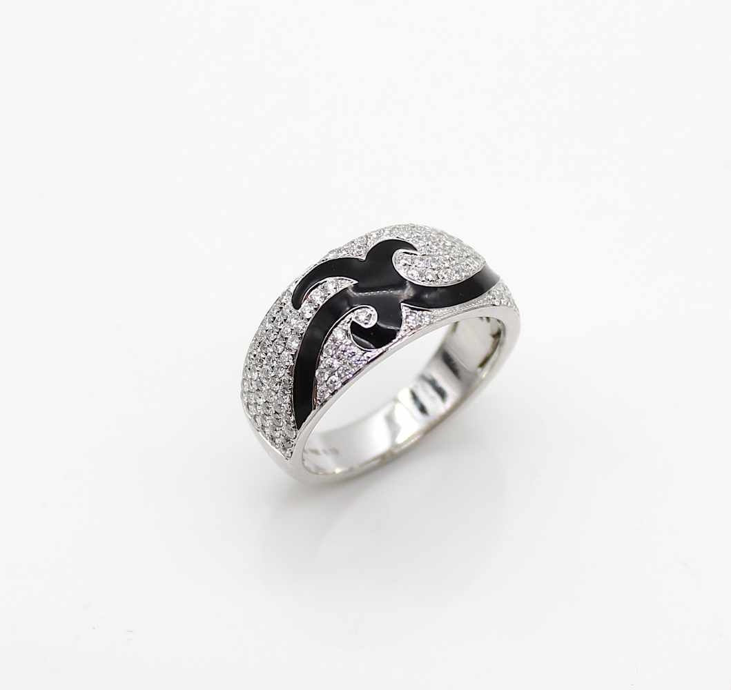 Set: 1 ring in 585 white gold with black colorite and various diamonds, total approx. 0.73 ct in - Image 3 of 4