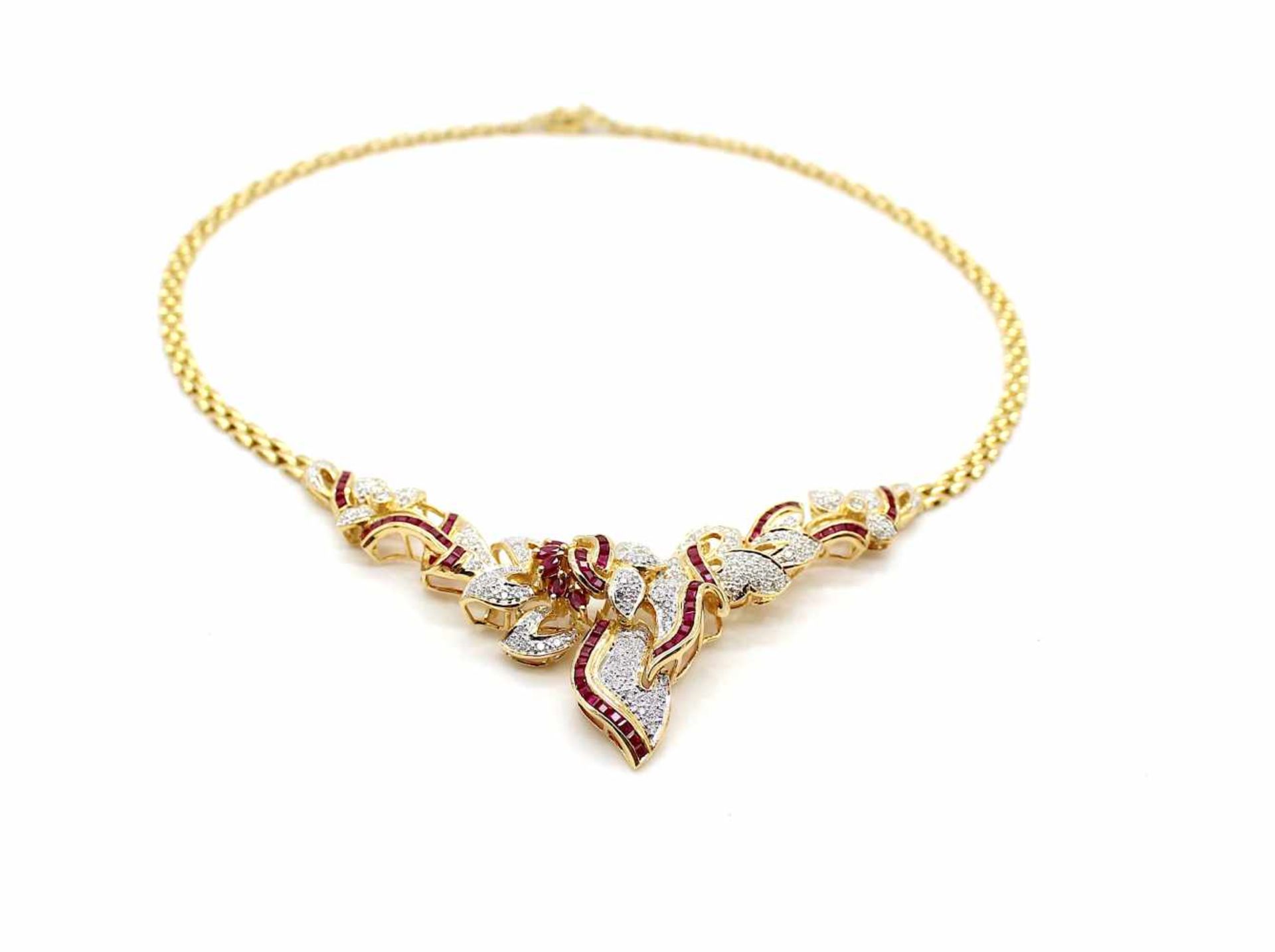 750 gold necklace with approx. 142 brilliants, total approx. 1.3 ct in high to medium quality and - Bild 2 aus 3