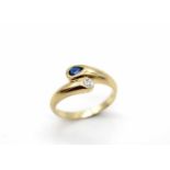 Ring made of 585 gold with a brilliant and a sapphire.Weight 2.9 g, size 55- - -15.00 % buyer's