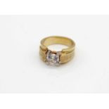 Ring made of 585 gold with a zircon 2,5 ct.Weight 12.5 g, size 58- - -15.00 % buyer's premium on the