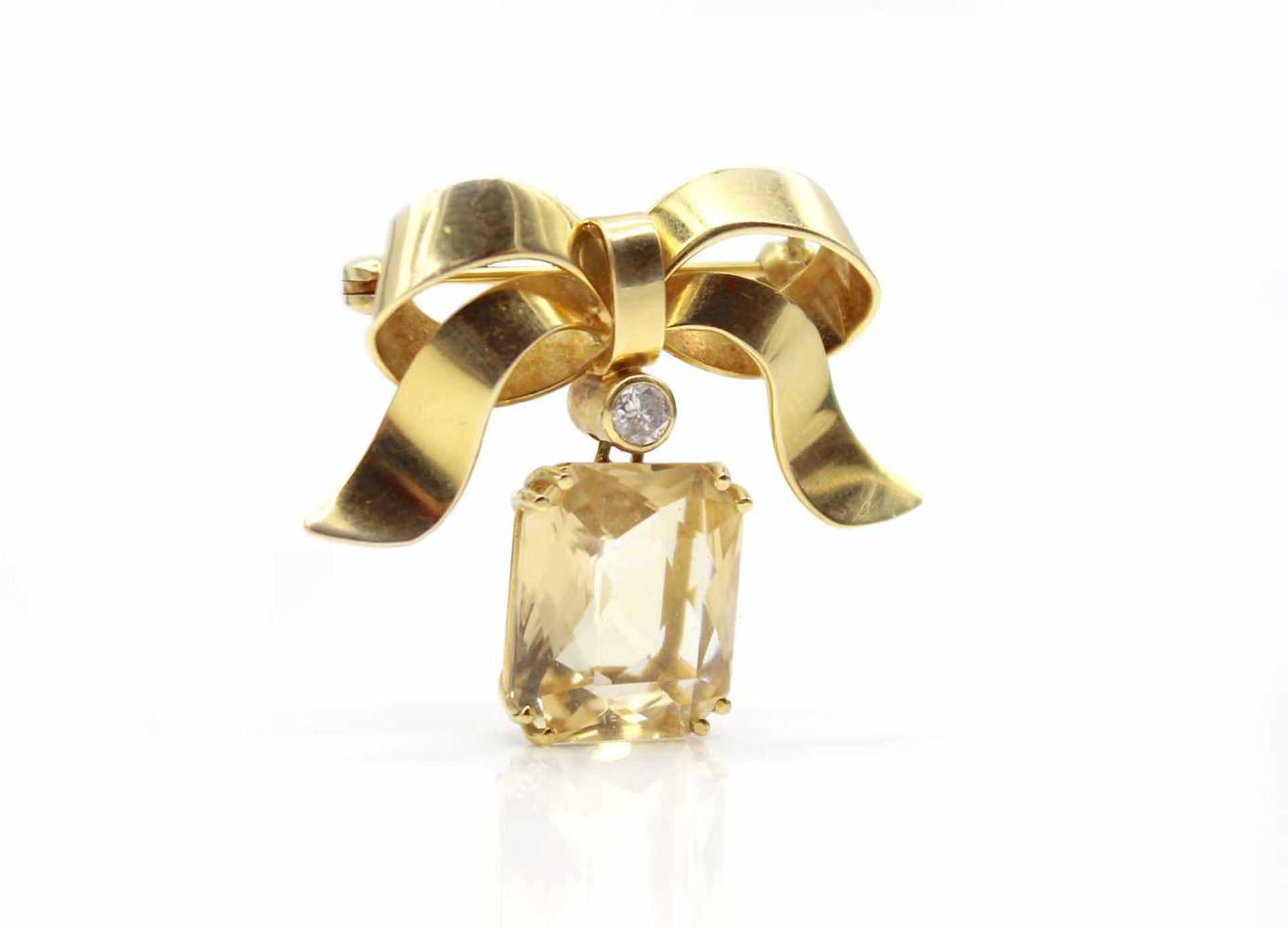 Brooch made of 585 gold with a citrine approx. 11.5 ct and 1 brilliant approx. 0.20 ct,Weight 10.2 - Bild 3 aus 3