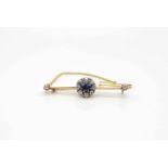 Antique needle tested on 585 gold with a sapphire and 10 diamonds in old / fantasy cut, total