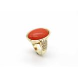 Ring made of 585 gold with an orange coral and 24 diamonds, total approx. 0.50 ct, high degree of
