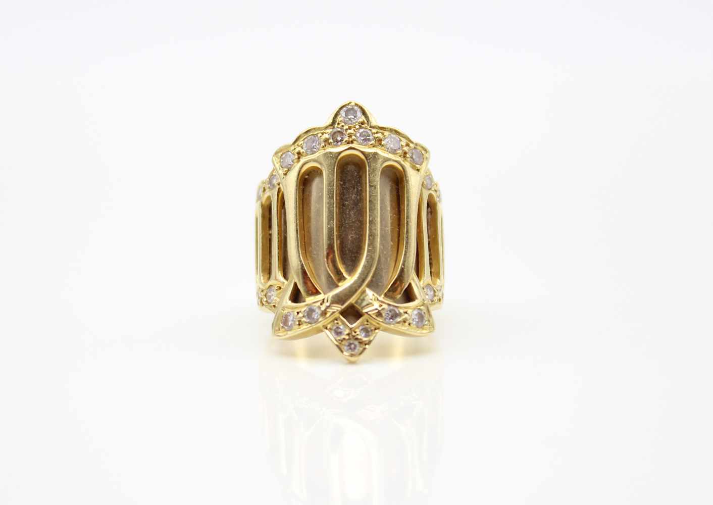 Ring made of 750 gold with 22 diamonds total, approx. 0.50 ct, Weight 11.8 g, size 51Ring aus