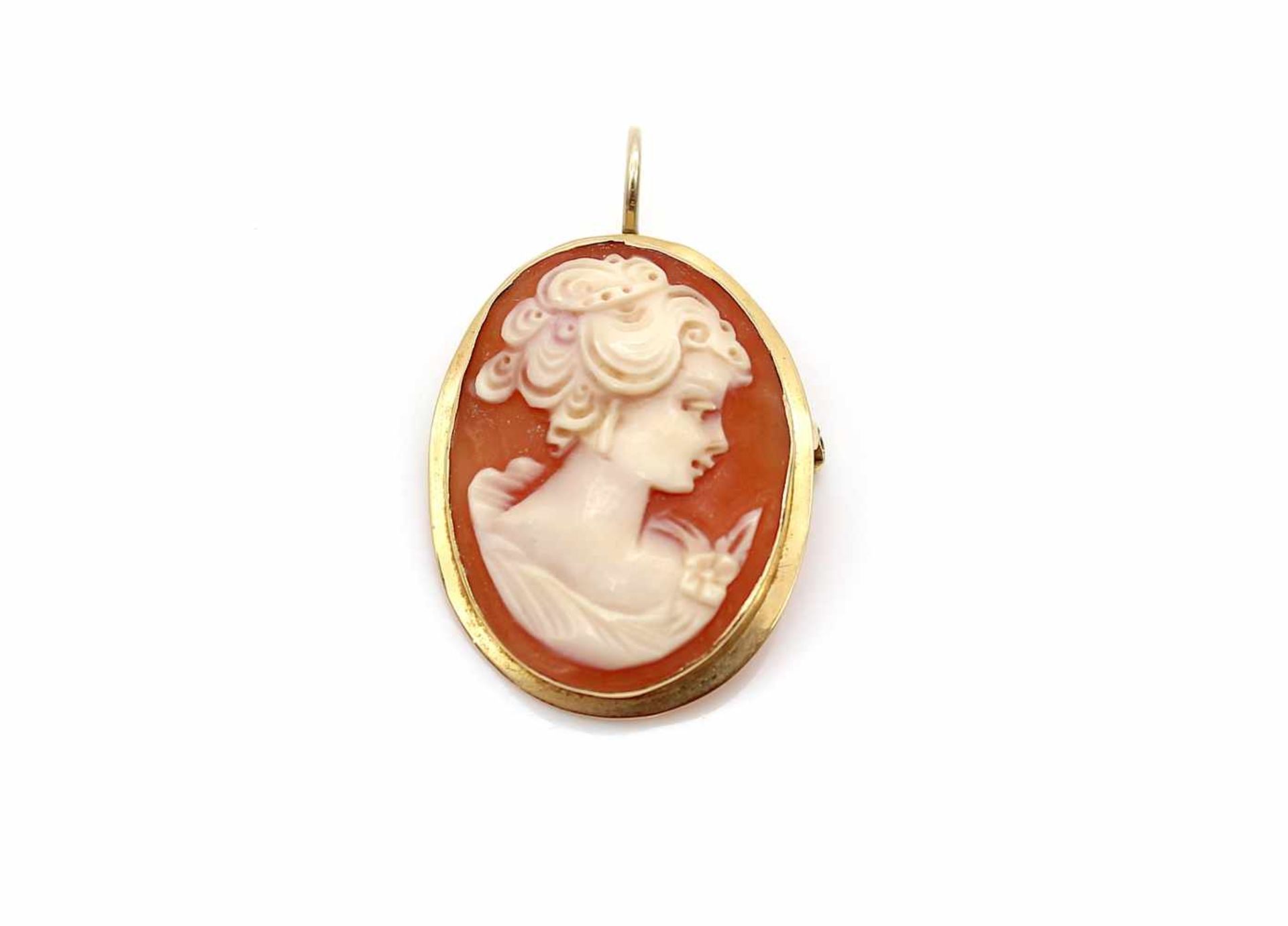 Brooch / Pendant tested for 750 gold with a cameo,Weight 3.4 g, dimensions 20.0 x 27.5 mmBrosche / - Bild 2 aus 3