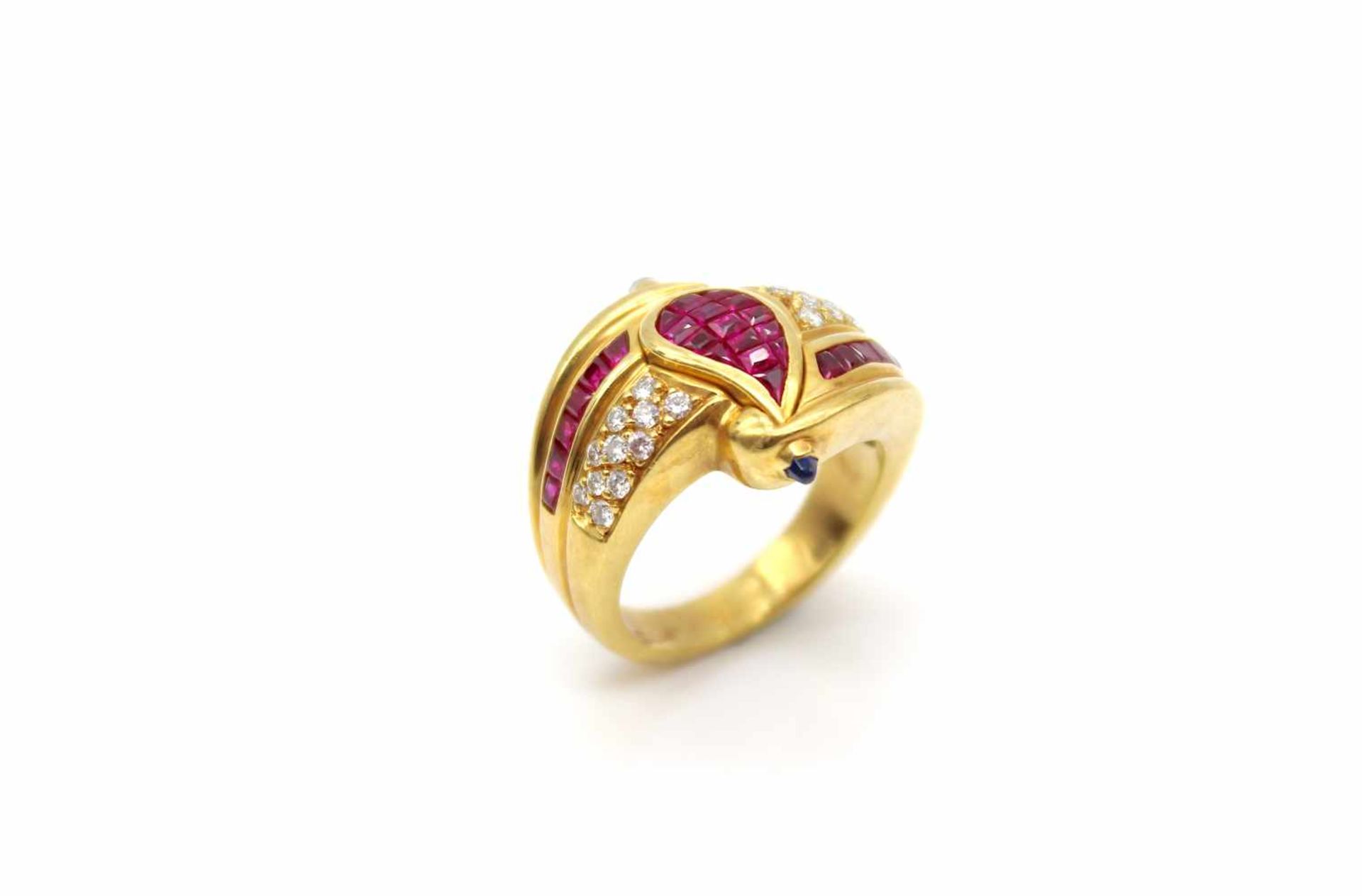 Ring tested to 21.6 ct gold with 2 sapphires, rubies total approx. 0.80 ct and diamonds, total - Bild 3 aus 3