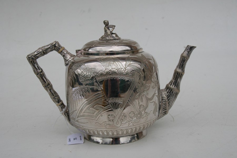 A Victorian silver plated Japanese manner teapot decorated with flowers, fans and insects, 17cms ( - Image 5 of 7