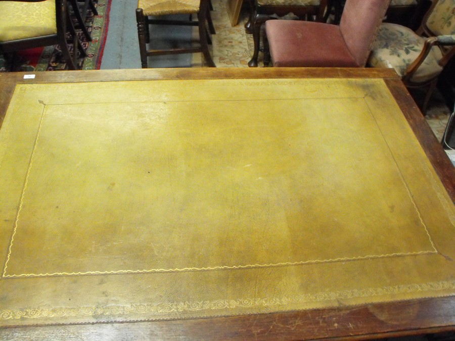 An early 20th century oak twin pedestal partner's desk, the top with green inset leather top, - Image 2 of 11