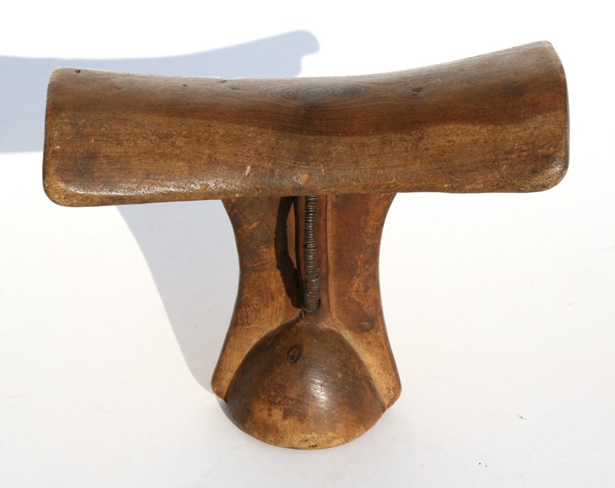 African / tribal Art - a hardwood neck rest, 15cms (6ins) high. - Image 3 of 4