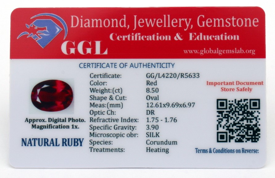 A natural ruby loose gemstone with GGL certificate report stating the ruby to be 8.50cts, oval cut - Image 2 of 3