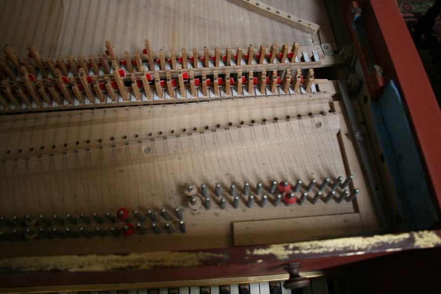 An 18th century style single manual harpsichord replica based on Joannes Dulcken's (Atwerpen) - Image 7 of 27