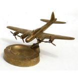 A heavy brass model of the WW2 USA heavy bomber the B17 Flying Fortress with spinning propellers