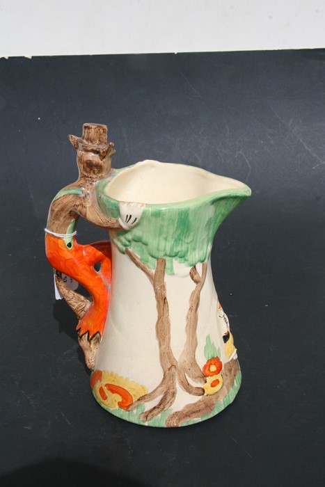 An Art Deco Walt Disney ceramic jug decorated in relief with the Three Little Pigs, the handle - Image 6 of 7