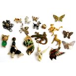A quantity of animal and insect related costume brooches.