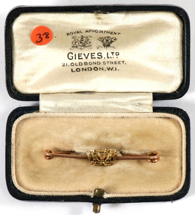 A 15ct gold Naval sweetheart brooch in original Gieves Box.