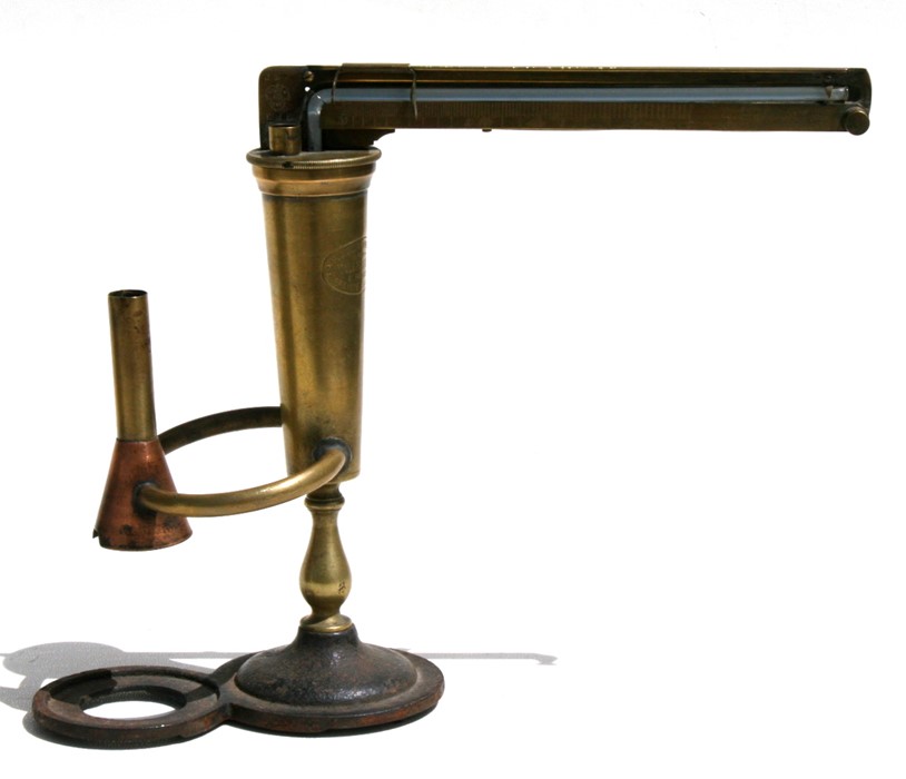 An E Malligand brass ebullioscope with thermometer arm, 23cms (9ins) high.